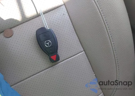 2013 Mercedes-Benz Ml 350 350 z USA, uszkodzony, nr VIN 4JGDA5JB4DA128944